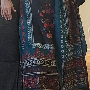 Pashmina Fabric Kurta With Pants And Dupatta. Woolen